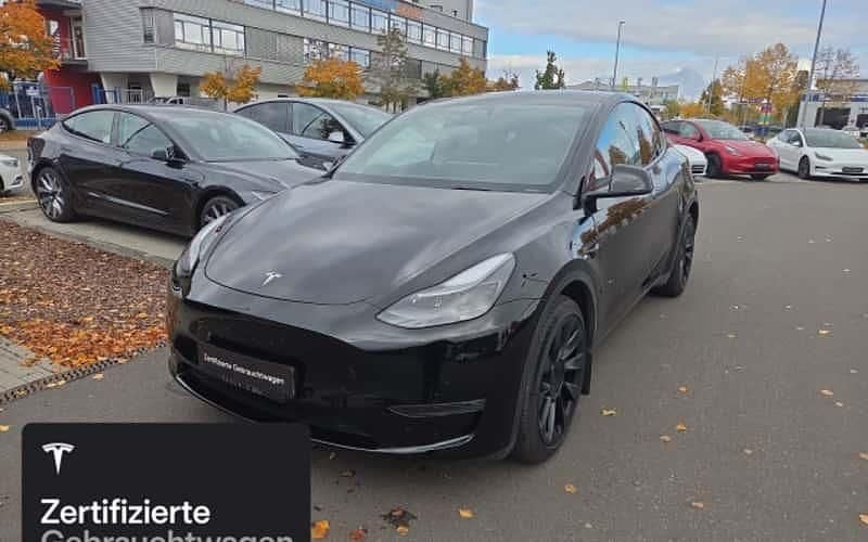 Schwarz Gebraucht 2021 Tesla Model Y SUV | 35.600 € (Etwas zu teuer) - Bild 1/4