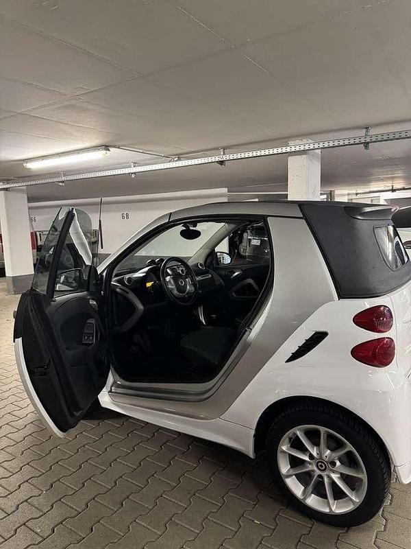 Gebraucht Smart ForTwo Cabrio Passion 71 PS (52 kW) 2013 Cabrio
