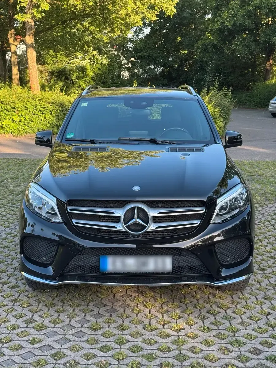 Gebraucht Mercedes GLE350 258 PS (189 kW) 2016 Schwarz SUV