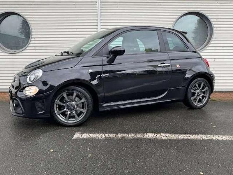 Gebraucht Abarth 595 165 PS (121 kW) 2023 Schwarz Kleinwagen