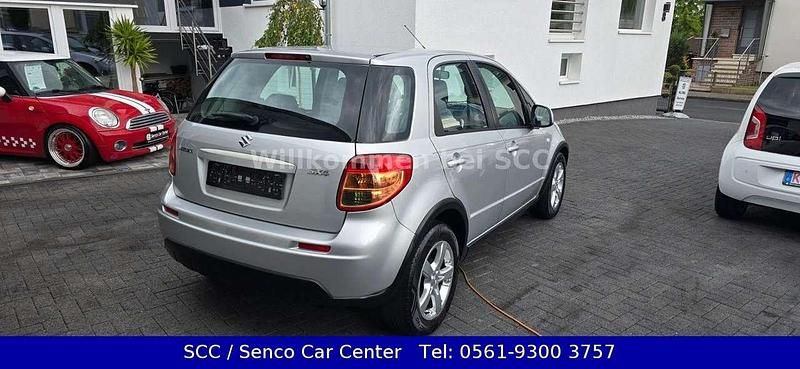 Gebraucht Suzuki SX4 99 PS (72 kW) 2008 Kristallsilber SUV