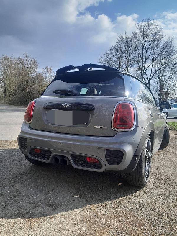 Gebraucht Mini John Cooper Works 231 PS (169 kW) 2017 Grau Kleinwagen