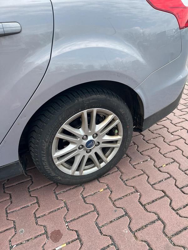 Second-hand Ford Focus 140 CP (102 kW) 2013 Gri Break