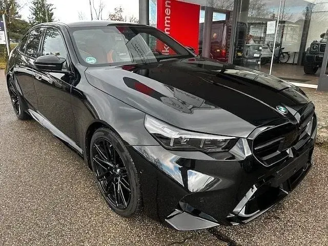 Gebraucht BMW M5 Performance 585 PS (430 kW) 2025 Schwarz Limousine