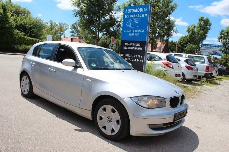 Silber Gebraucht 2009 BMW 116 Advantage Kleinwagen | 1.890 € (Guter Preis) - Bild 1/4