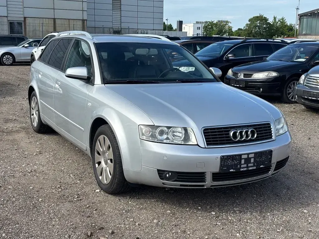 Gebraucht Audi A4 170 PS (125 kW) 2004 Silber Limousine