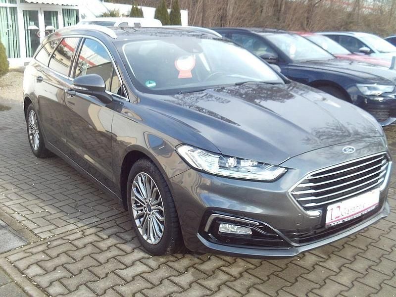 Gebraucht Ford Mondeo 150 PS (110 kW) 2022 Grau Limousine