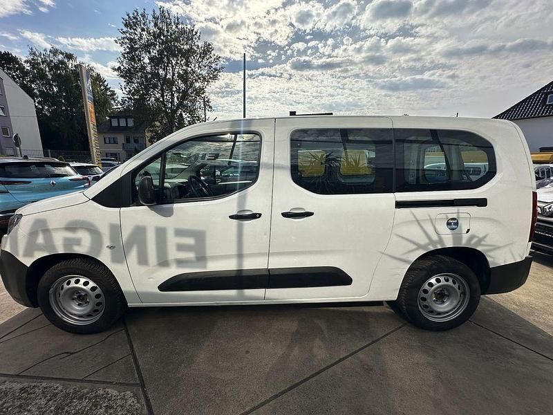 Weiß Gebraucht 2021 Citroën Berlingo Van / Kleinbus | 14.690 € (Guter Preis) - Bild 1/4