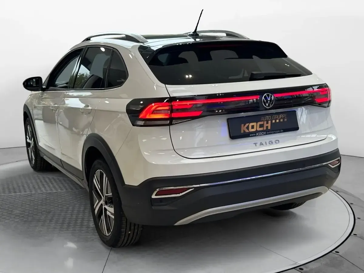 Gebraucht VW Taigo Style 116 PS (85 kW) 2025 Pure white / schwarz SUV