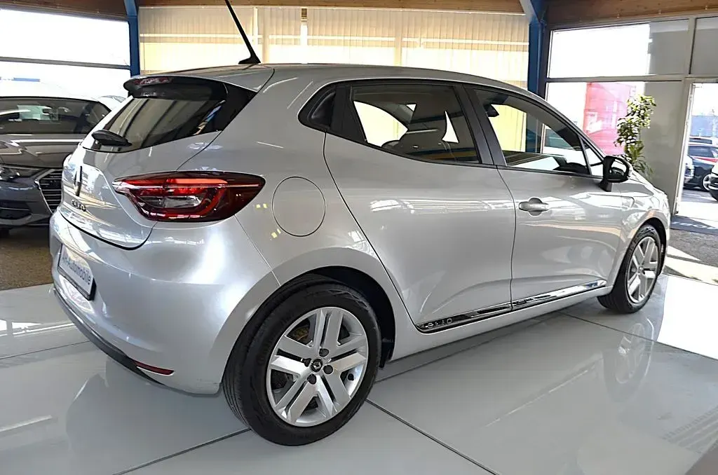 Gebraucht Renault Clio V Experience 101 PS (74 kW) 2021 Schwarz Limousine