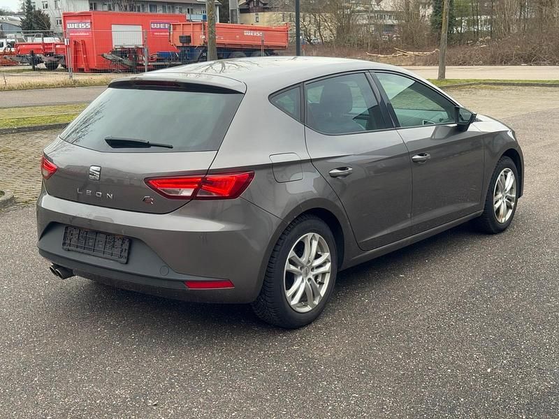Gebraucht Seat Leon FR 150 PS (110 kW) 2015 Gold Kleinwagen