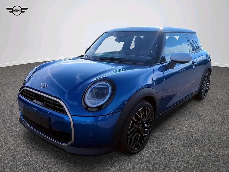 Gebraucht Mini Cooper Favoured 156 PS (114 kW) 2024 Blau Kleinwagen