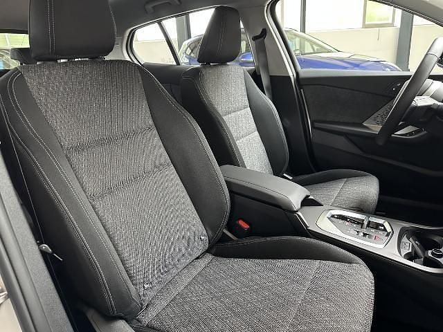 Gebraucht BMW 120 Shadowline 170 PS (125 kW) 2024 Weiß Kleinwagen