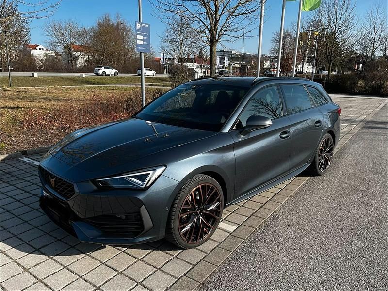 Gebraucht Cupra Leon 245 PS (180 kW) 2023 Blau Kombi