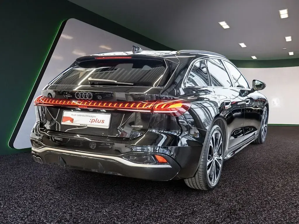 Gebraucht Audi A5 S-Line 204 PS (150 kW) 2025 Schwarz / mythosschwarz Kombi