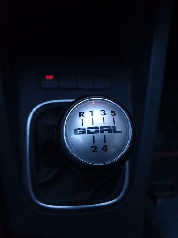 Silber Gebraucht 2007 VW Golf Goal Limousine | 3.900 € (Fairer Preis) - Bild 1/4