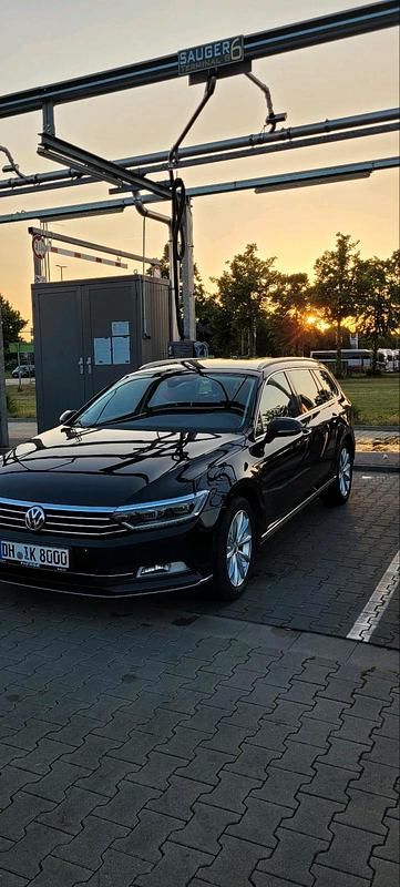 Gebraucht VW Passat Highline 190 PS (139 kW) 2017 Schwarz Kombi