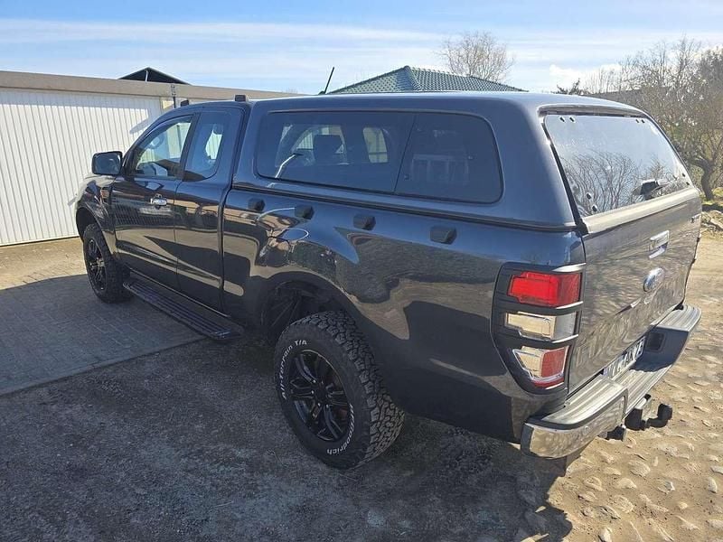 Gebraucht Ford Ranger XLT 170 PS (125 kW) 2022 Grau Pickup