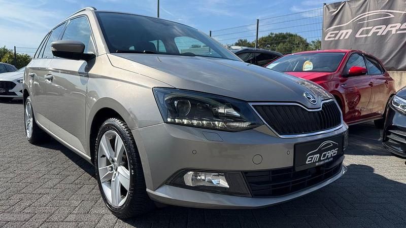 Beige Gebraucht 2016 Skoda Fabia Joy Kombi | 9.990 € (Fairer Preis) - Bild 1/4