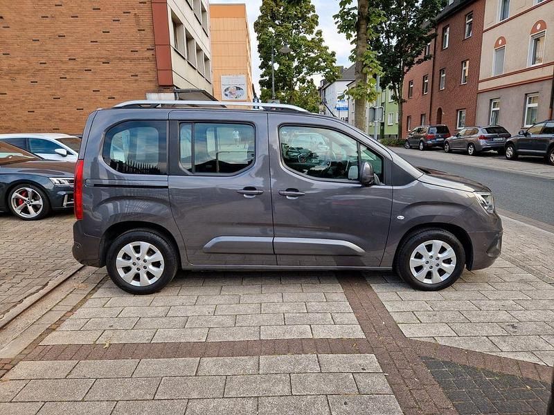 Gebraucht Opel Combo Life Edition 230 PS (169 kW) 2018 Grau Van / Kleinbus