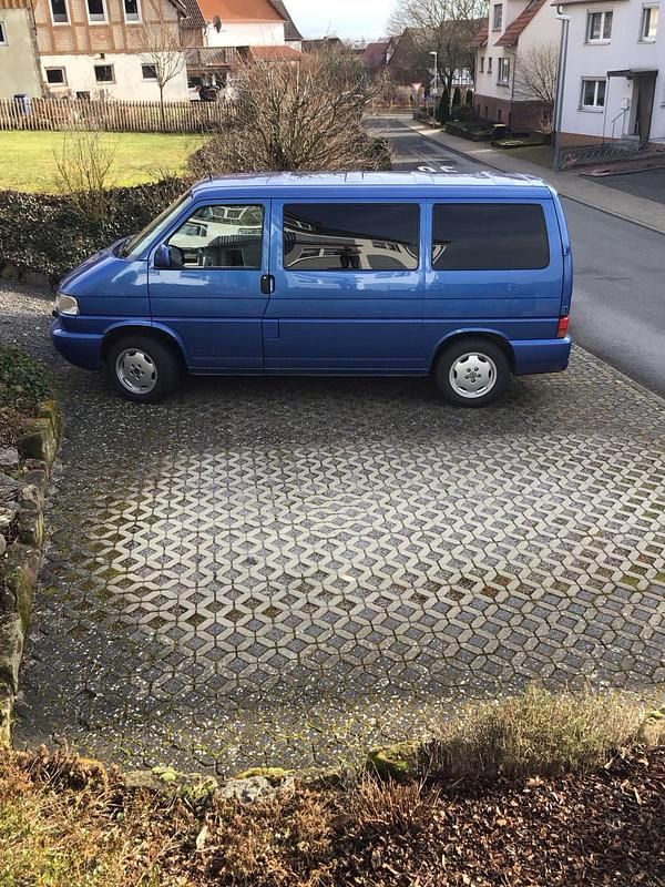 Gebraucht VW T4 140 PS (102 kW) 1998 Blau Van