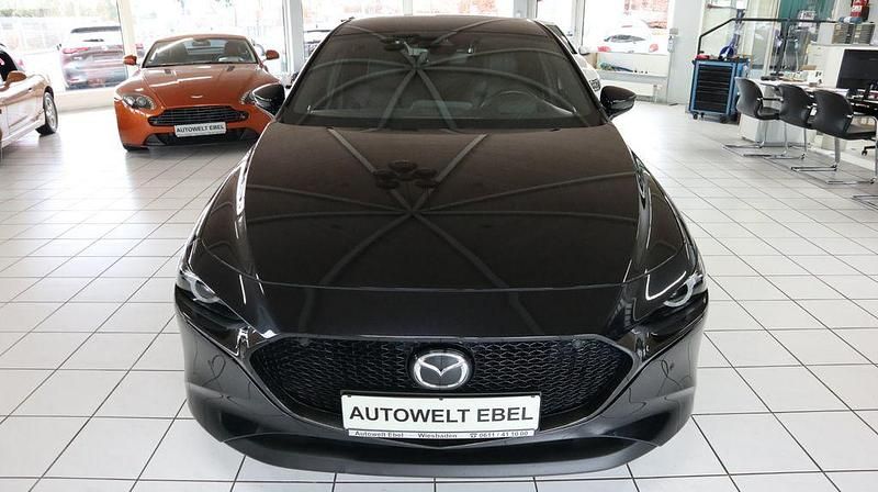 Gebraucht Mazda 3 122 PS (89 kW) 2019 Schwarz Limousine