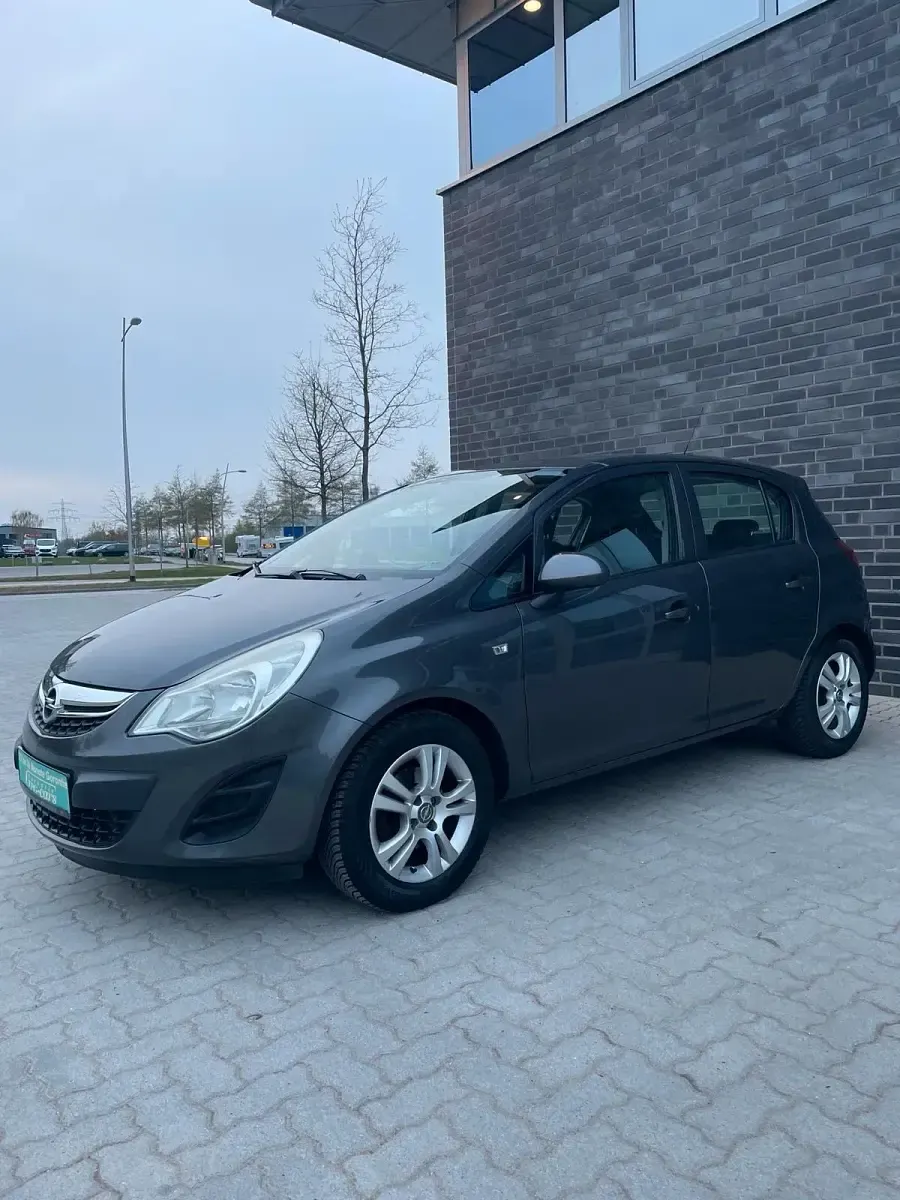 Gebraucht Opel Corsa 86 PS (63 kW) 2012 Grau Kleinwagen