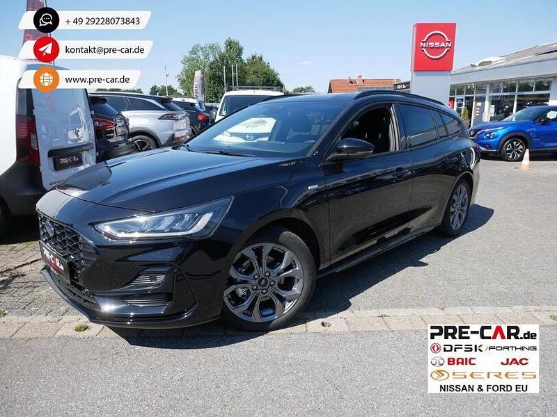 Schwarz Gebraucht 2025 Ford Focus ST-Line X Limousine | 28.250 € (Fairer Preis) - Bild 1/3
