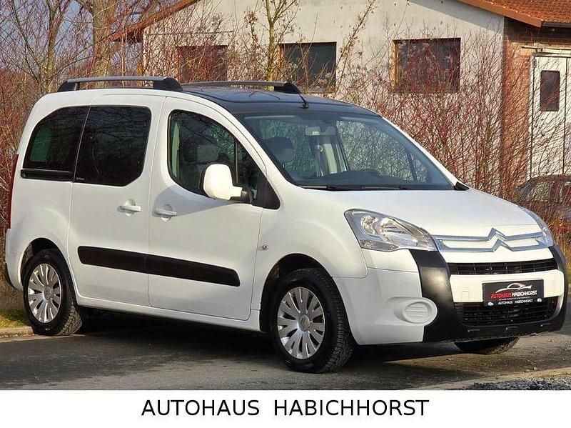 Weiß Gebraucht 2010 Citroën Berlingo Van / Kleinbus | 6.999 € (Etwas zu teuer) - Bild 1/4