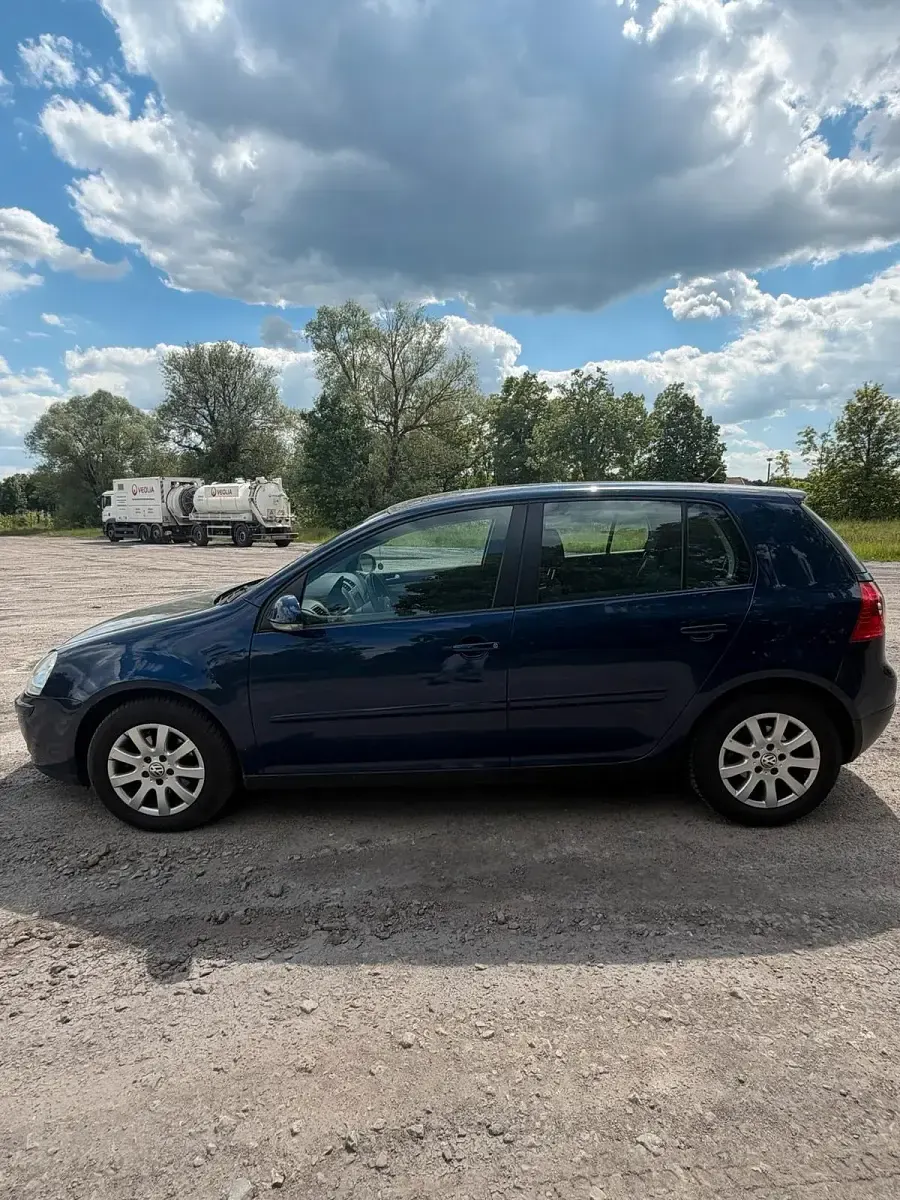 Gebraucht VW Golf V 115 PS (84 kW) 2006 Blau Kleinwagen