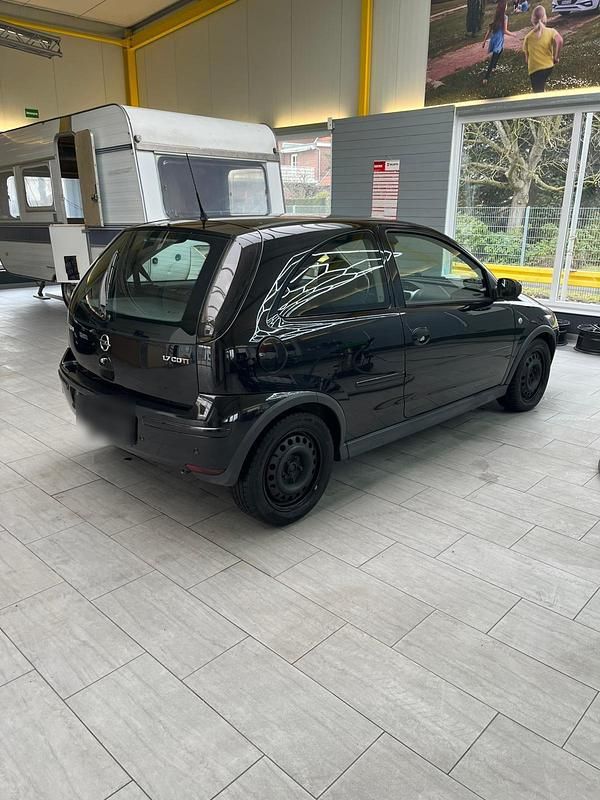 Gebraucht Opel Corsa 101 PS (74 kW) 2005 Schwarz Kleinwagen
