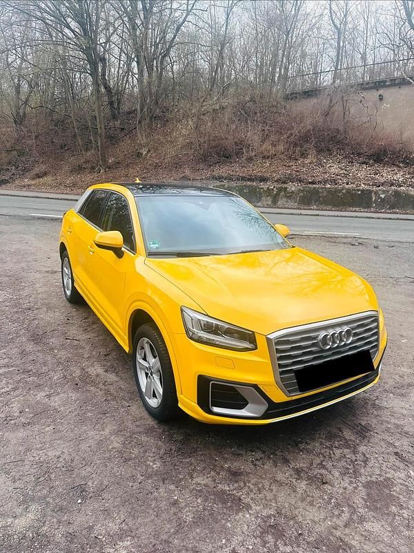 Gebraucht Audi Q2 S-Line 116 PS (85 kW) 2018 Gelb SUV
