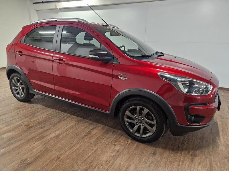 Gebraucht Ford Ka Active 86 PS (63 kW) 2019 Rubyrot (metallic) Limousine