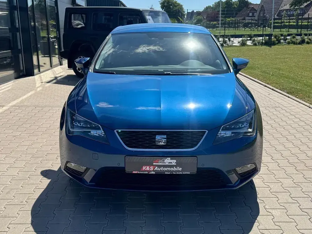 Gebraucht Seat Leon Style 125 PS (91 kW) 2016 Blau Limousine