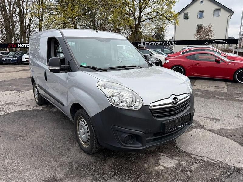 Gebraucht Opel Combo 95 PS (69 kW) 2017 Grau Van / Kleinbus