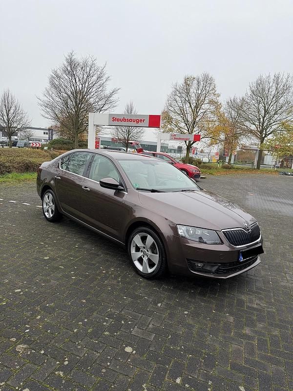Gebraucht Skoda Octavia 115 PS (84 kW) 2013 Limousine