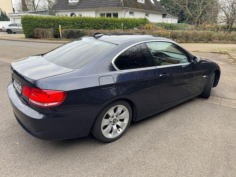 Gebraucht BMW 330 272 PS (200 kW) 2006 Blau Coupé