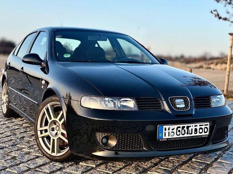 Gebraucht Seat Leon CUPRA 224 PS (164 kW) 2004 Schwarz Kleinwagen