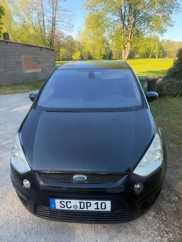 Gebraucht Ford S-MAX Titanium 116 PS (85 kW) 2009 Schwarz Van / Kleinbus