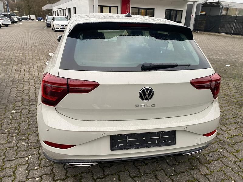 Gebraucht VW Polo R-line 116 PS (85 kW) 2024 Ascotgrau Limousine