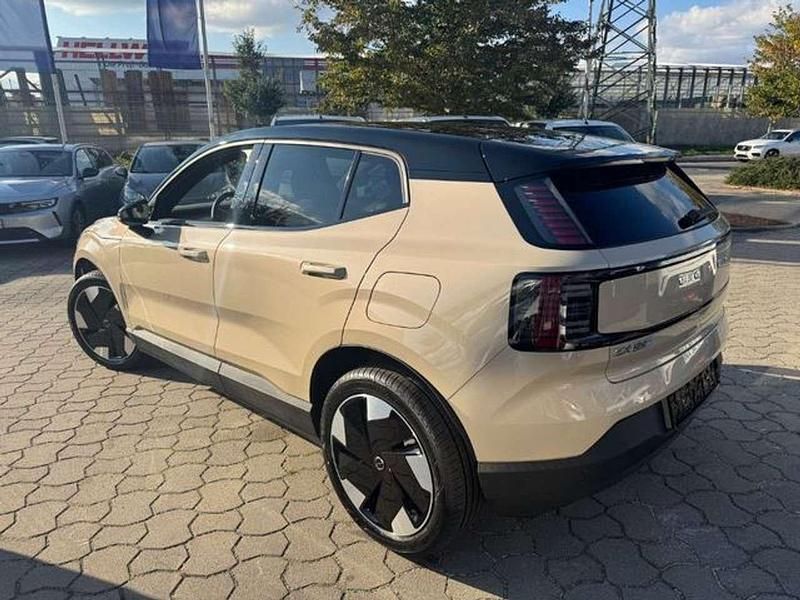 Gebraucht Volvo EX30 Plus 200 kW (272 PS) 2025 Sand dune SUV