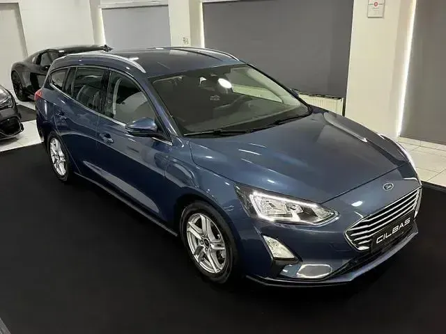 Occasion Ford Focus Cool & Connect 120 ch (88 kW) 2021 Bleue Break