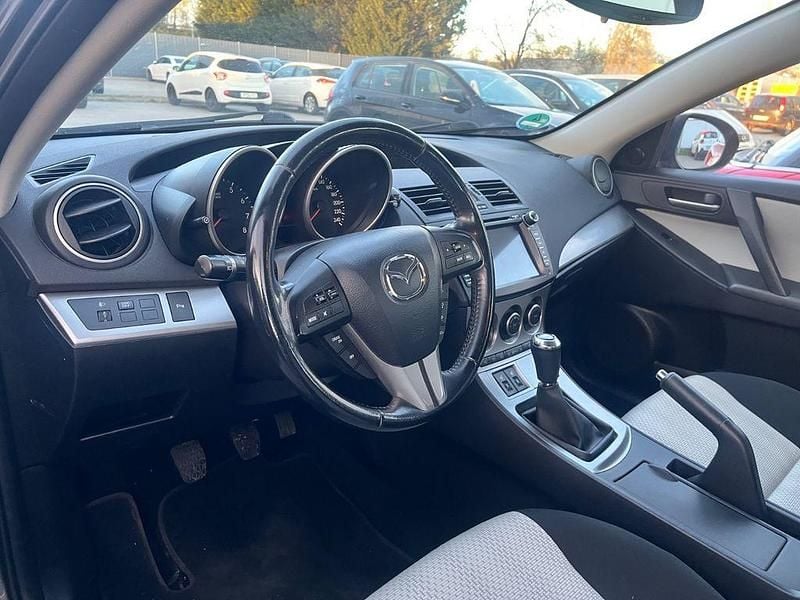 Gebraucht Mazda 3 High 105 PS (77 kW) 2009 Grau Limousine