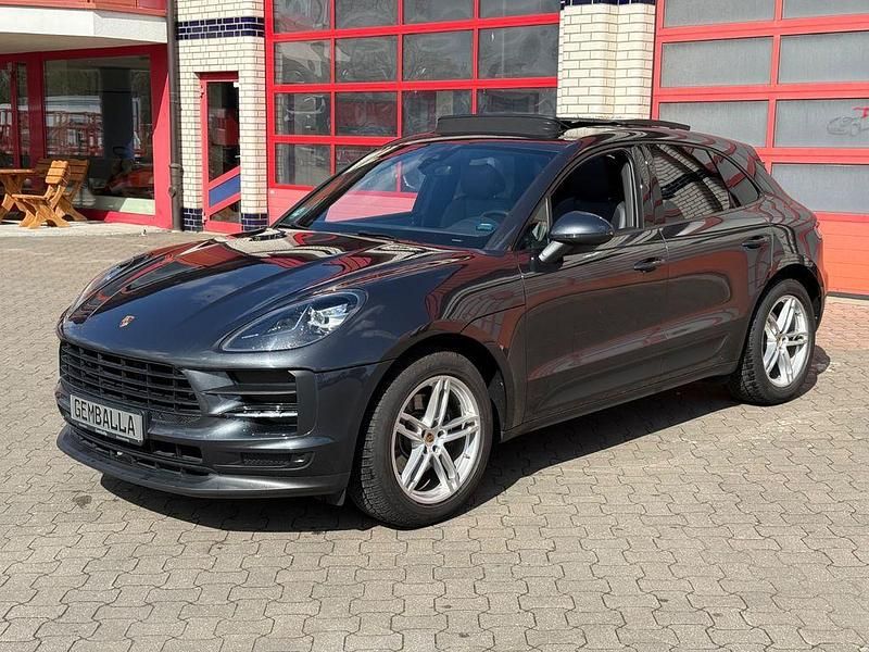 Gebraucht Porsche Macan 245 PS (180 kW) 2021 Grau SUV