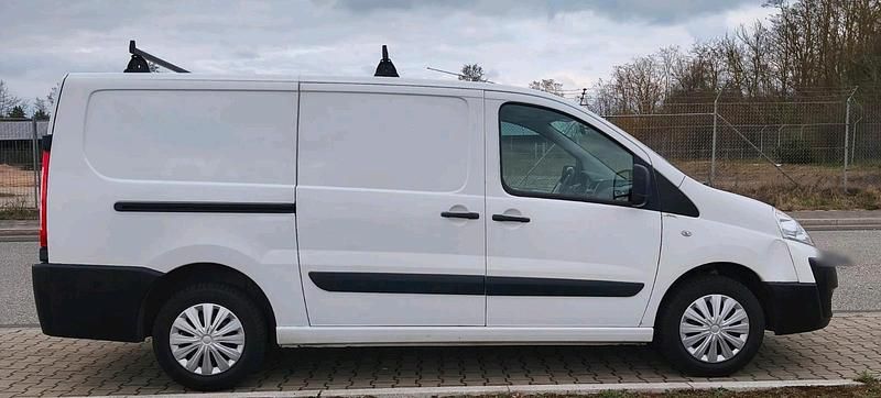 Gebraucht Peugeot Expert 90 PS (66 kW) 2014 Weiß Van