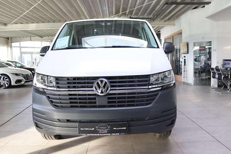 Gebraucht VW Transporter 110 PS (80 kW) 2023 Candyweiß Van