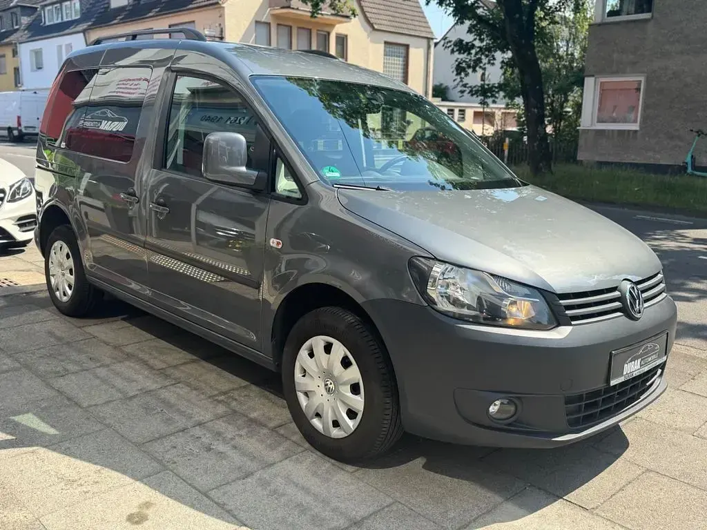 Gebraucht VW Caddy Trendline 105 PS (77 kW) 2012 Grau Van / Kleinbus