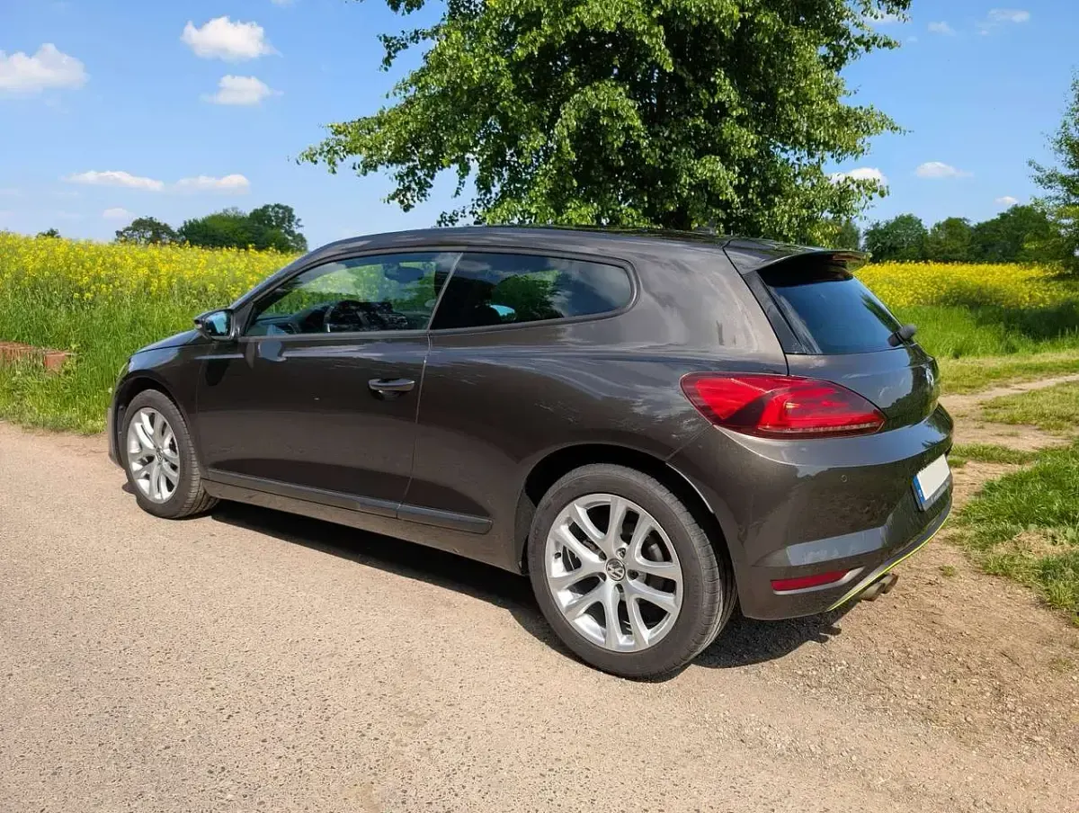 Gebraucht VW Scirocco 125 PS (91 kW) 2015 Braun Coupé