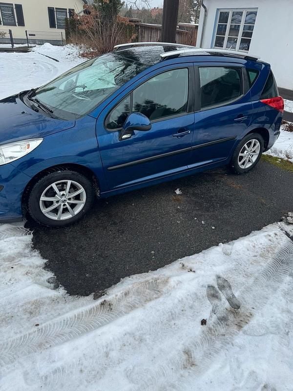Gebraucht Peugeot 207 74 PS (54 kW) 2007 Blau Kombi