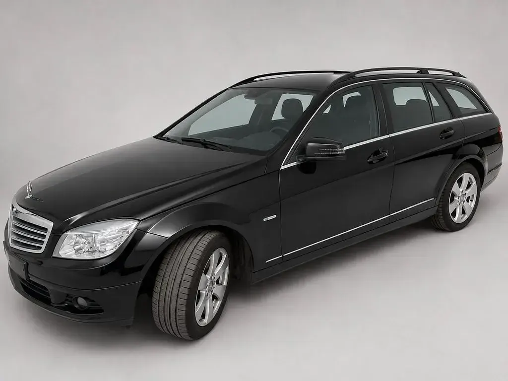 Gebraucht Mercedes 220 170 PS (125 kW) 2009 Schwarz Limousine